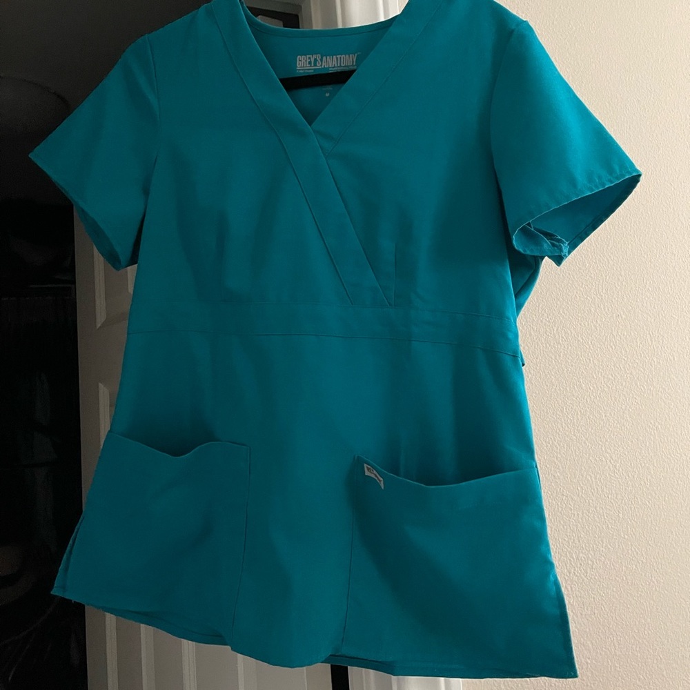 Grey’s Anatomy scrub top